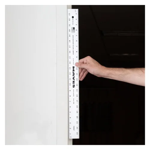 Vista 7 de Mayes 10207 - Regla de aluminio de borde recto de 24 pulgadas, regla resistente de 24 pulgadas con medidas métricas y estándar, borde recto