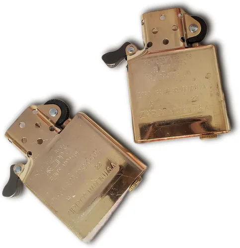 Vista 2 de Zippo Interior Guts Acabado de latón (sin caja exterior) Solo inserto interior Regalo ideal para cumpleaños, día del padre, Navidad, día de San