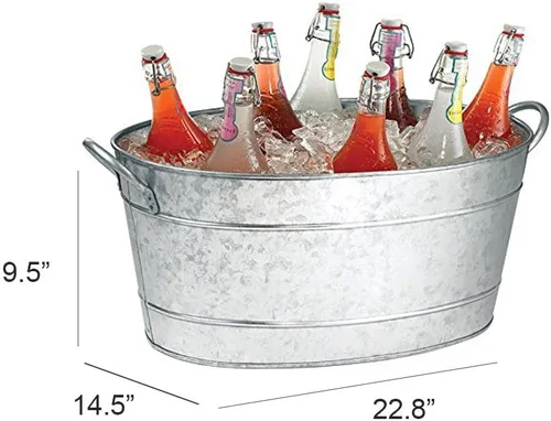 Vista 3 de TableCraft. Recipiente galvanizado para bebidas. Capacidad de 5.5 galones.