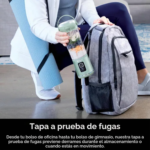 Vista 5 de Ninja Blast Batidora portátil, inalámbrica, recipiente de 18 onzas, menta