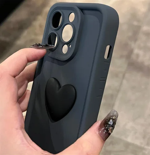 Vista 4 de Lujosa funda de silicona de silicona con diseño de corazón 3D para iPhone 15, 14, 13, 12, 11 Pro Max, X, XR, XS Max, funda trasera suave a prueba