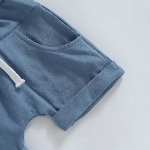 Vista 7 de Conjunto de ropa de verano para bebé niño pequeño, camiseta de manga corta con letras y pantalones cortos enrollados para recién nacidos