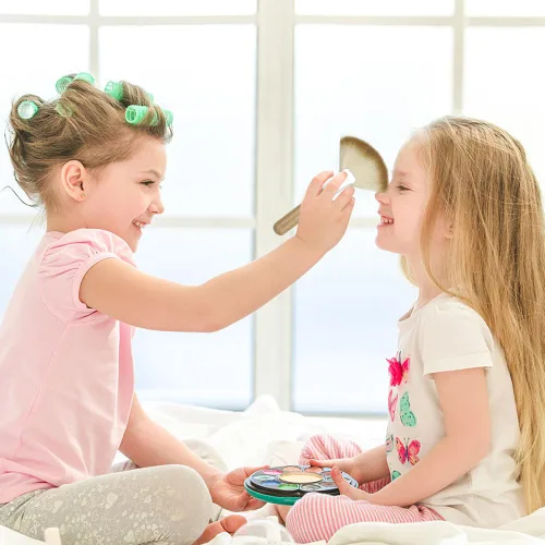 Vista 5 de Paquete de 4 cepillos de abanico para mujer, cepillo de cerdas suaves para resaltar la cara, cepillo para rubor con mango largo, cepillos