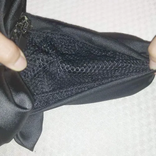 Vista 5 de Pinza profesional para el cabello, pasador de cinta negra con cubierta de moño, decoración de nudo de lazo y red para moños