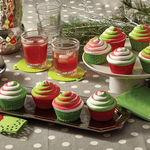 Vista 4 de Wilton Tazas estándar para hornear cupcakes, 300 unidades, de temporada Seasonal Pattern Greaseproof Baking Cups Add Festive Style to Cupcakes &