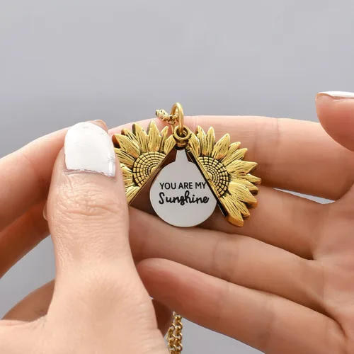 Vista 3 de sloong You Are My Sunshine Engraved Necklace Inspirational Sunflower Locket Necklace Jewelry Mother's Day Gift for Women Girlfriend