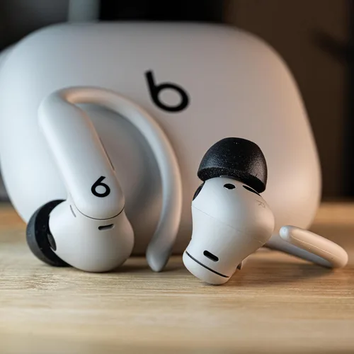 Vista 2 de COMPLY TW-400-C Puntas de repuesto de espuma viscoelástica para auriculares Powerbeats Pro 2, Technics EAH-AZ80 y más Comodidad máxima, ajuste