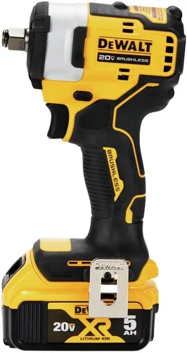 Vista 4 de DEWALT DCF911P2 20V MAX* 1/2 pulg. Llave de impacto inalámbrica con kit de yunque de anillo de retención