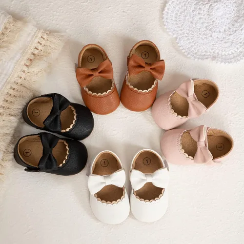 Vista 2 de Meckior Zapatos deportivos para bebé y niñas, suela suave, con lazo, princesa, vestido de boda, Mary Jane, planos, para recién nacidos, ligeros