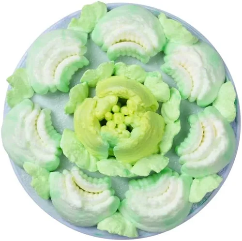Vista 47 de Restaurantware Pastry Tek - Punta de tubería rusa, 1 punta para decoración de pastel de rosas, punta de decoración de acero inoxidable #9 resistente
