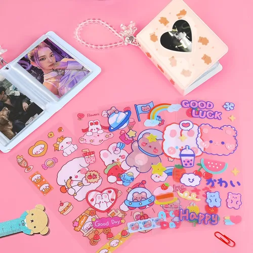 Vista 6 de CCINEE Juego de 2 portatarjetas Kpop para tarjetas fotográficas, mini álbum de fotos Kpop con colgante de cristal y lindas calcomanías, corazón