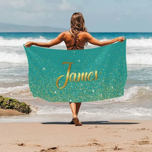 Vista 2 de InterestPrint Toalla de playa personalizada para mujeres y hombres, con texto dorado brillante, color verde, toallas de playa personalizadas