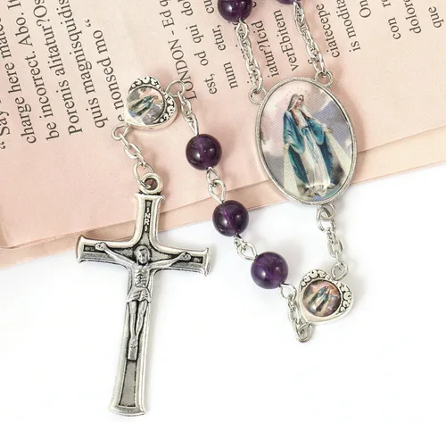 Vista 8 de Nazareth Store Cuentas de piedra natural con corazón de epoxi milagroso, cuentas de metal, collar de rosario, regalos cristianos de piedras preciosas