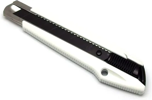 Vista 23 de NT Cutter - Cuchillo multiusos de agarre de aluminio fundido a presión de serie Premium Evolution PMG con bloqueo automático, hoja negra extra