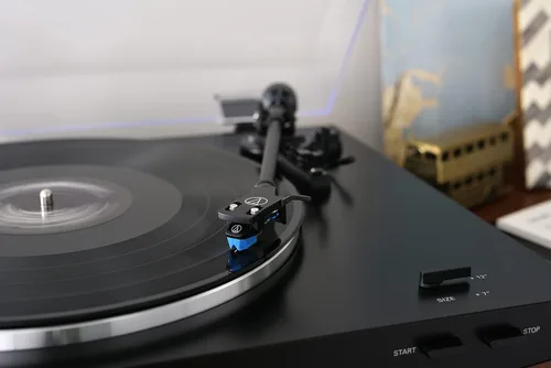 Vista 9 de Audio-Technica AT-LP3XBT-BK Tocadiscos Bluetooth con transmisión de correa totalmente automático 33/45 (Negro)