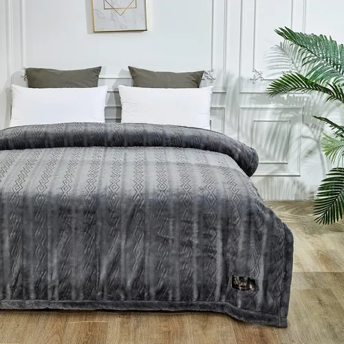 Vista 8 de LGYKUMEG Manta pesada de visón coreano de 10 libras, manta de forro polar de felpa cálida para invierno, sedosa suave y cálida, manta de cama Beige