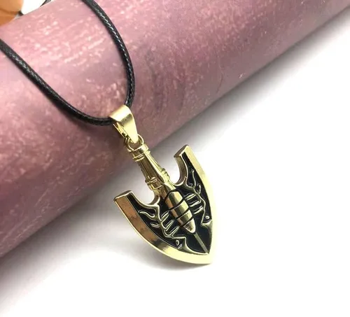 Vista 7 de Mullike Anime JJBA JOJO Necklace Red Stone of Aja Necklace Stand Insect Arrow Pendant Necklace Keychain Set Gift for Men Fans Women