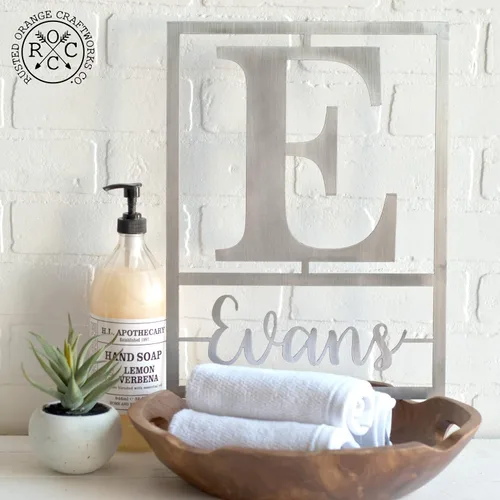Vista 7 de Letrero de monograma de escritura flotante – Decoración de pared de nombre familiar de metal personalizado Letrero de apellido personalizado