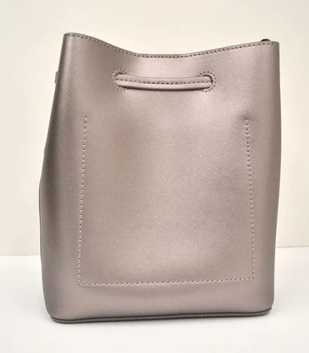 Vista 6 de Ahorre en el producto Diseñador para mujer Lauren Dryden Debby II Mini Bolso de cuero con cordón Peltre, Metálico