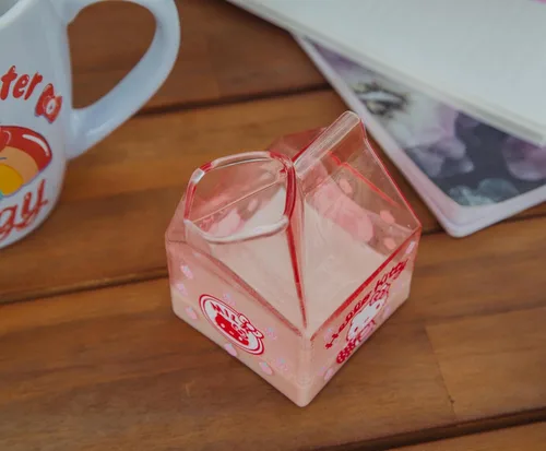 Vista 6 de Hello Kitty Sanrio - Cartón de leche de fresa, jarra pequeña para crema Capacidad para 12 onzas