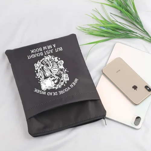 Vista 3 de Funda protectora de libro con diseño de calavera, cuando estás muerto por dentro, pero acabas de comprar un libro nuevo para amantes de los libros