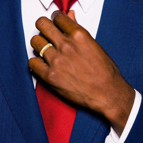 Vista 5 de Anillo de boda de oro amarillo de 14 quilates de 0197in liso clásico de cúpula