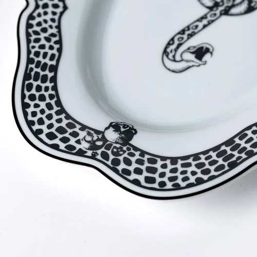 Vista 2 de Harry Potter Voldemort Death Eater Dark Mark - Plato para servir de porcelana de 14 pulgadas