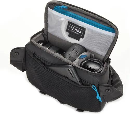 Vista 4 de Tenba Axis v2 4L Bolsa de bandolera para cámaras DSLR y sin espejo y lentes – Negro (637-760)