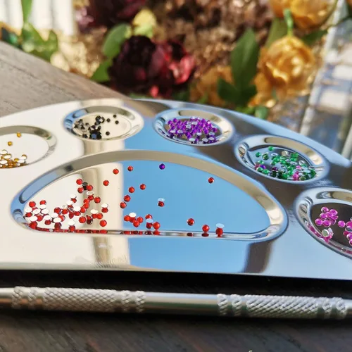 Vista 5 de Paleta de maquillaje de acero inoxidable, paleta cosmética de 6 pozos con espátula para arte de uñas, sombra de ojos, mezcla, base, pintura