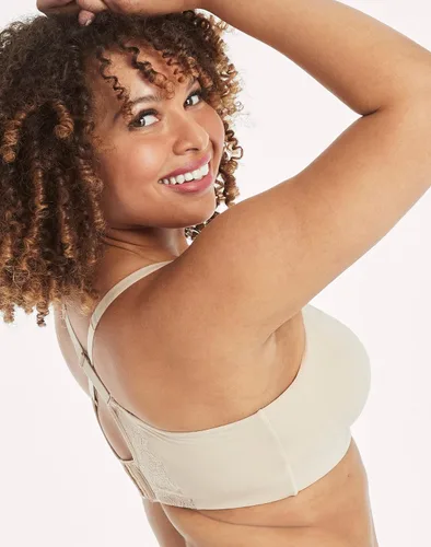 Vista 6 de Playtex Sujetador convertible sin varillas para mujer, ultra suave, ComfortFlex Fit Us4832
