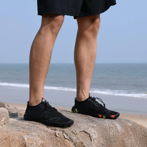 Vista 6 de WateLves - Zapatos de agua para hombres y mujeres, con sensación de estar descalzo, para natación, playa, piscina, surfear, hacer yoga o ejercicio