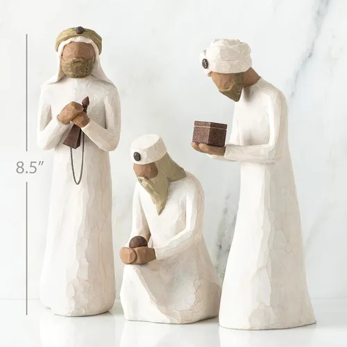 Vista 3 de 14 Unidades Figurillas de pesebre en madera de sauce