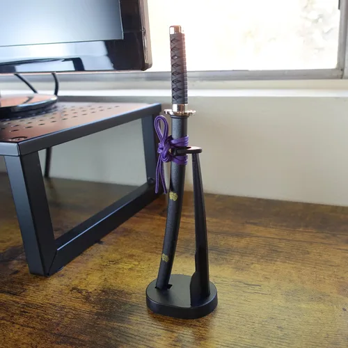 Vista 5 de Samurai - Abrecartas con espada, mini katana con soporte de exhibición de 8.3 pulgadas, fabricado en Japón (negro)