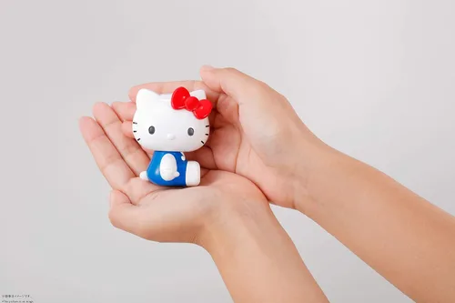 Vista 3 de TAMASHII NATIONS - Hello Kitty (45 Aniversario), Bandai Spirits Chogokin