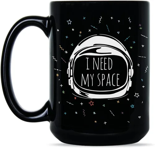 Vista 4 de We Got Good Taza de café con texto en inglés "I Need My Space" "I Need My Space