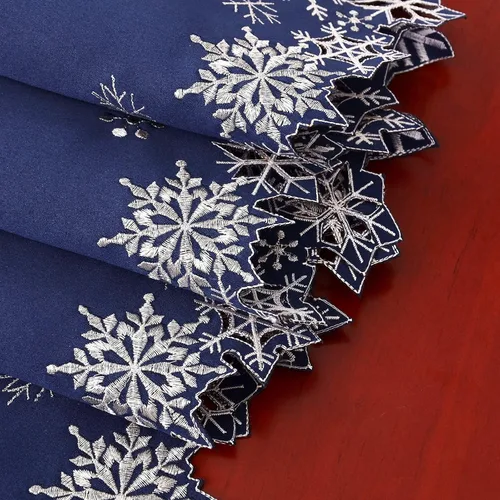 Vista 2 de Caminos de mesa bordados con copos de nieve para Navidad e invierno (azul marino, 14 x 69 pulgadas)