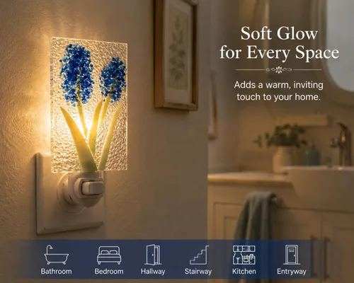 Vista 4 de Luz nocturna de campana azul de vitral, luz nocturna enchufable hecha a mano con diseño de flores de vidrio fundido en azul y transparente