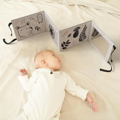 Vista 4 de Libro de tiempo de barriga suave con espejo estimulante seguro para bebés - Divertido juguete Montessori en blanco y negro con relleno arrugado y 20