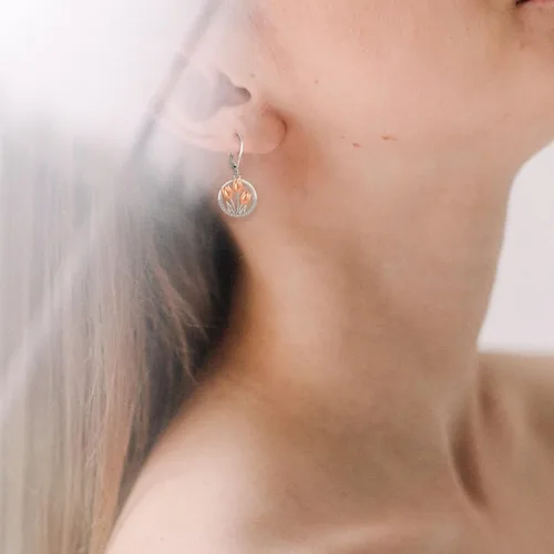 Vista 298 de Aretes colgantes de plata de ley con diseño de árbol de la vida, flor, abeja, animales, gato, colibrí, piedra lunar, turquesa, aretes con cierre