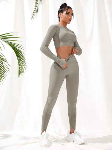 Vista 4 de Milumia Conjunto de entrenamiento de 2 piezas de cintura alta sin costuras para mujer, de manga larga, para ir al trabajo, yoga, talla L