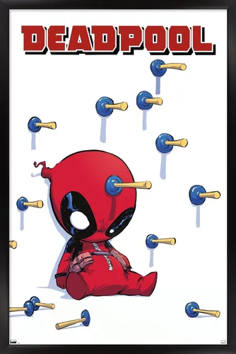 Vista 8 de Trends International Marvel Comics Deadpool - Póster de pared de dardos, 22.4 pulgadas de largo x 14.7 W, versión enmarcada de madera de granero