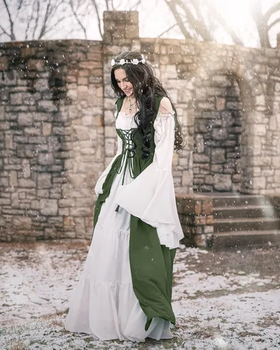 Vista 7 de Disfraz mítico renacentista medieval irlandés, juego de sobre vestido y camisa color crema, S M, Olivapétalos de pincel.