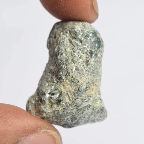 Vista 3 de Una fuchsita esmeralda verde de alta calidad de 34.50 quilates, fuchita esmeralda natural, piedra preciosa en bruto sin cortar, Piedra preciosa