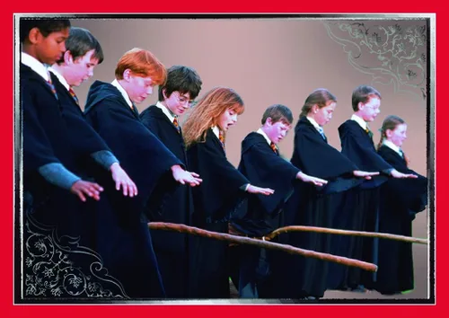 Vista 4 de Panini Harry Potter Witches & Wizards - Caja del tesoro de la colección de calcomanías (versión francesa)