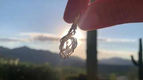 Vista 13 de 66 necklace pendant gemstones choose from moldavite, citrine, or herkimer diamond