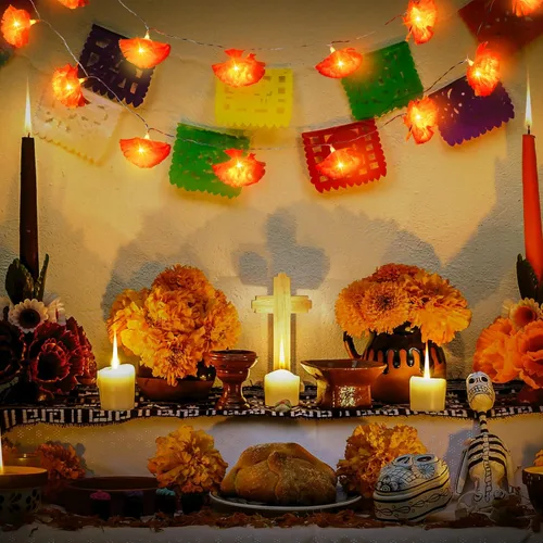 Vista 2 de Retisee Guirnalda de luces de caléndula de 9.8 pies, 20 luces LED, flores artificiales de caléndula para decoración del hogar, cortina de hadas