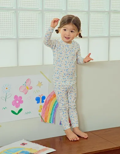 Vista 2 de moimoln Pijama de algodón suave para bebés y niñas pequeñas con estampado de flores modales, manga larga, ajuste ceñido