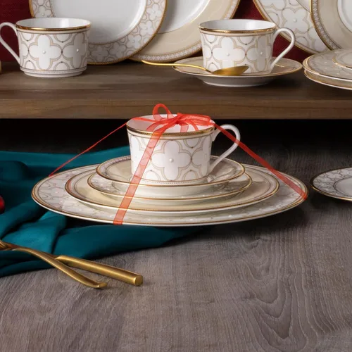Vista 9 de Noritake Trefolio Gold - Juego de 5 piezas para 1