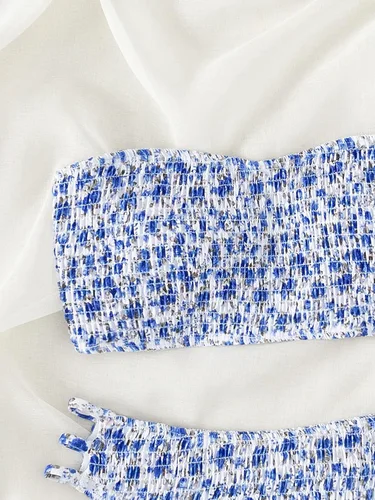 Vista 4 de WDIRARA Conjunto de 2 piezas para mujer, traje de baño de bikini con estampado floral fruncido