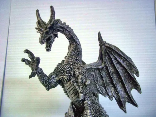 Vista 8 de Estatua grande de la daga del cuchillo del dragón gótico negro